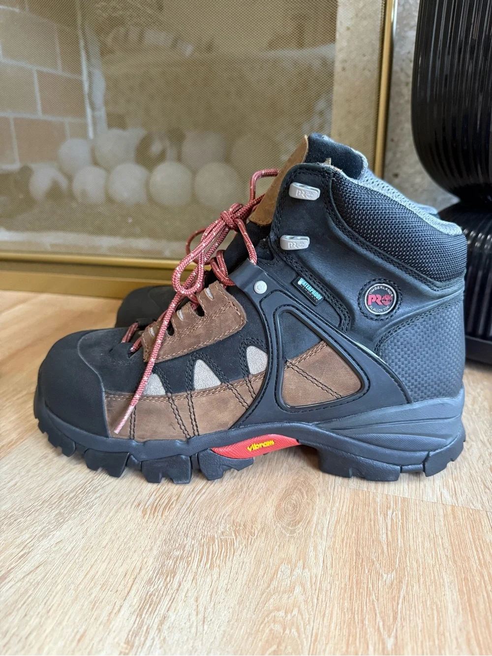 Timberland Mens Black & Brown Hiking Boots with Red Laces
